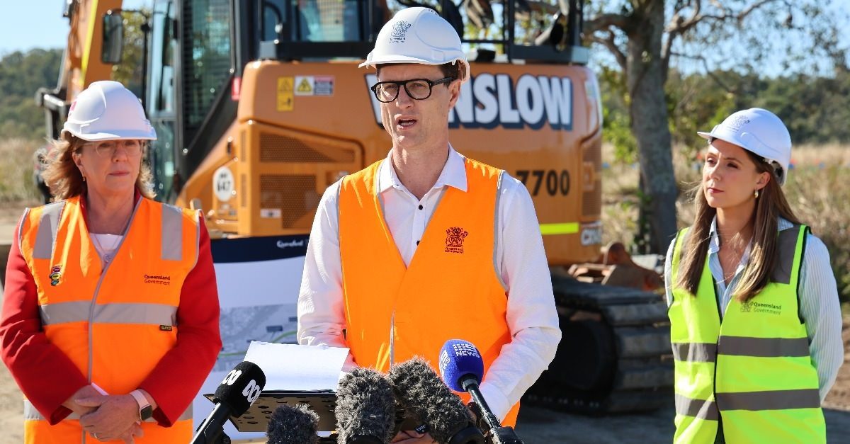 Transport Minister on site for start of Coomera works